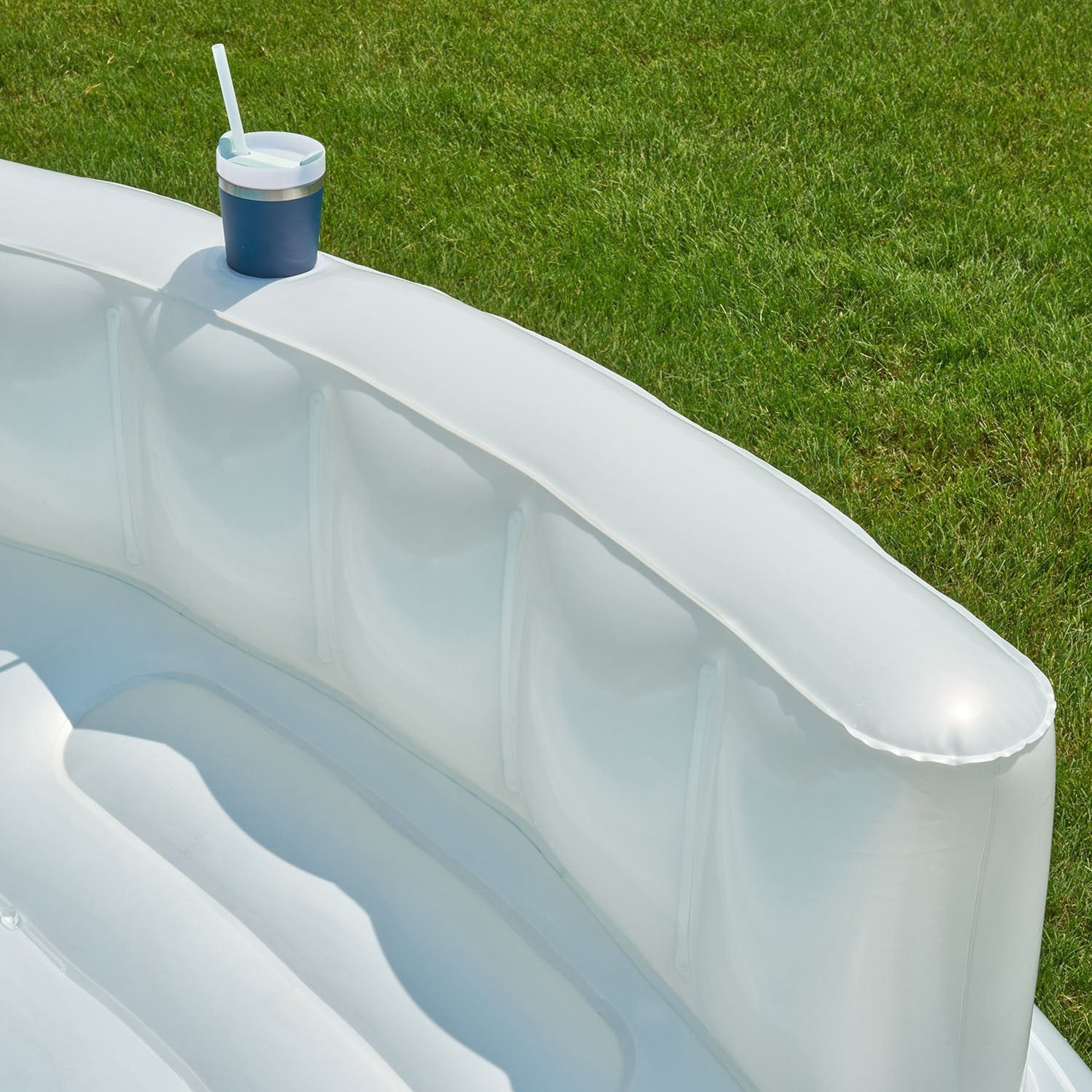 FLOAVI inflatable sofa pool cushioned backrest detail